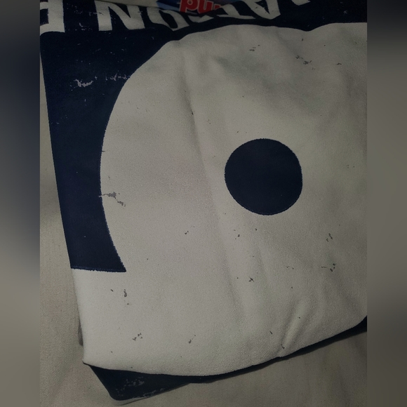 : sz M Evacuation Plan grab beer run like hell T-shirt defect read description - Picture 8 of 8